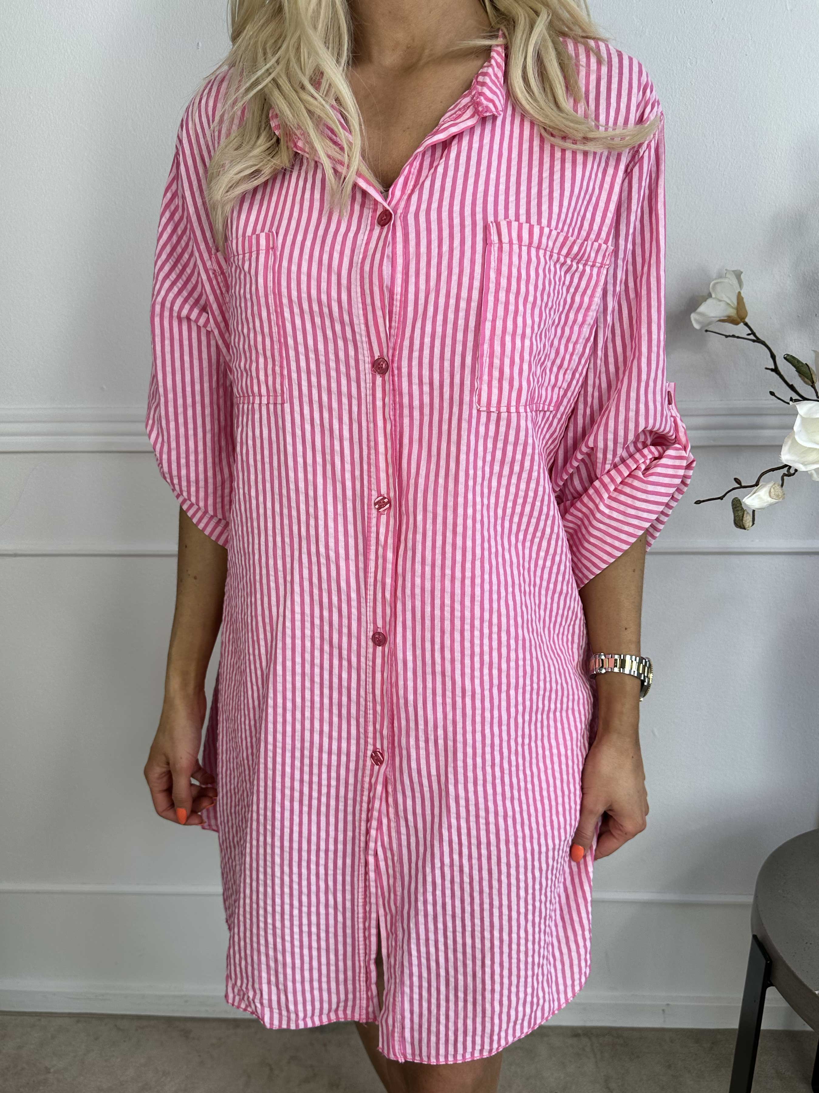 Carmina - Randig bomullsskjorta med bröstfickor